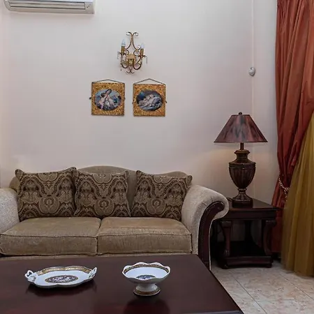 Hotel Rafkos Mansion With Private Pool And Amazing View Agios Myronas