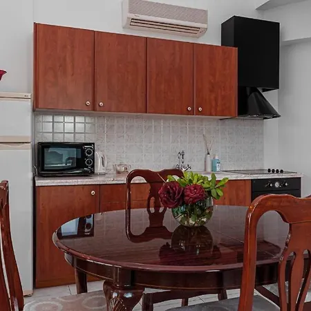 Rafkos Mansion With Private Pool And Amazing View Hotel Agios Myronas