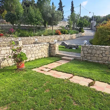 Rafkos Mansion With Private Pool And Amazing View 5* Agios Myronas