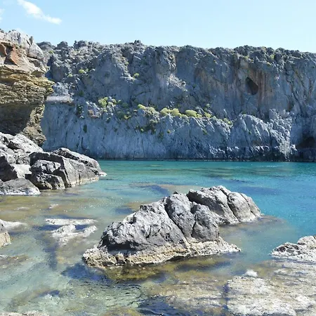 Rafkos Mansion With Private Pool And Amazing View Hotel Agios Myronas